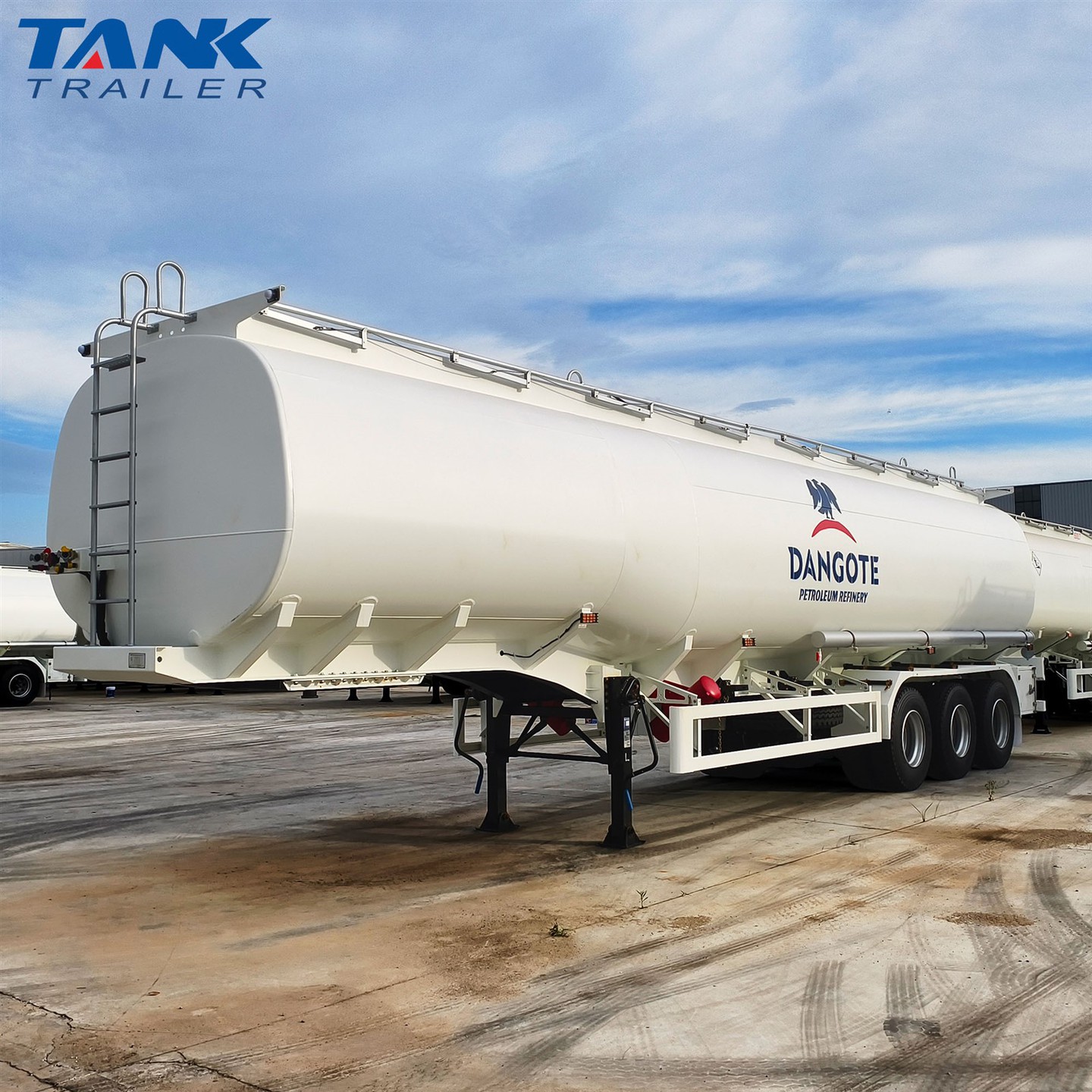 Gasoline tanker semi-trailer 1 Gasoline tanker semi-trailer 1